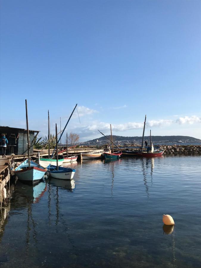 Chambre, Terrasse Et Piscine De L'Impasse Du Pressoir Le Crès Esterno foto
