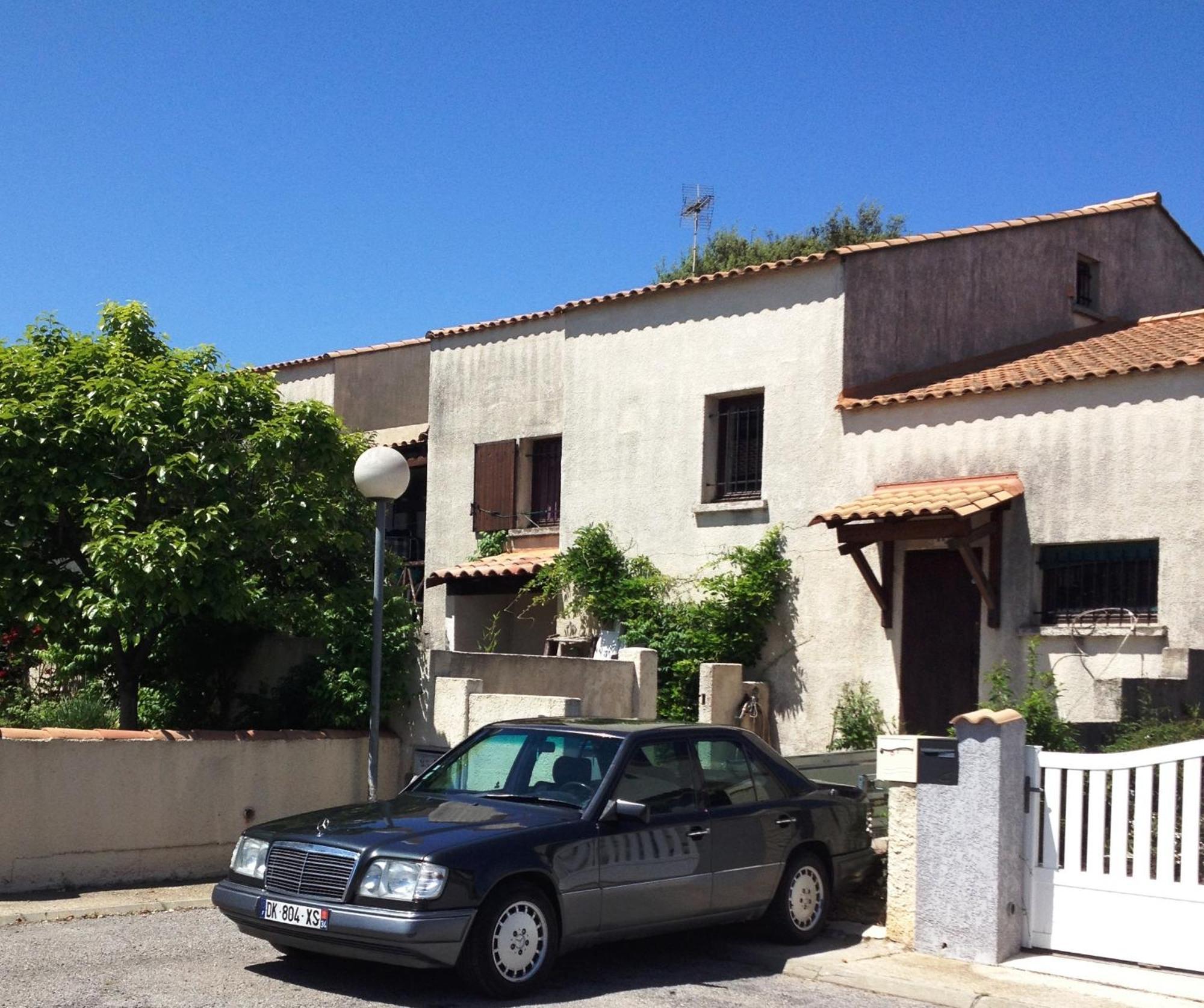 Chambre, Terrasse Et Piscine De L'Impasse Du Pressoir Le Crès Esterno foto